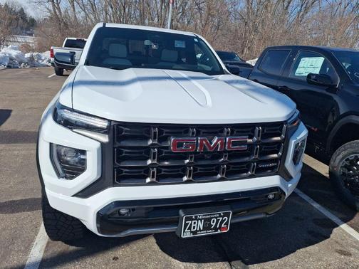 2023 GMC Canyon AT4X