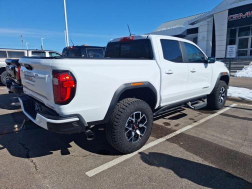 2023 GMC Canyon AT4X