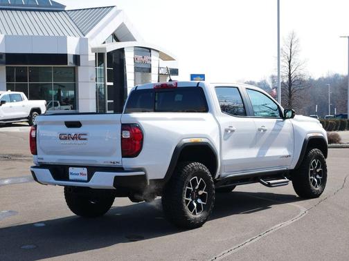2023 GMC Canyon AT4X