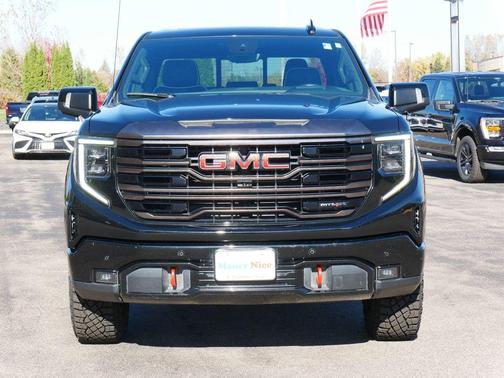 2022 GMC Sierra 1500 AT4X