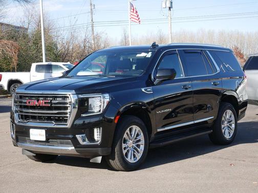 2024 GMC Yukon SLT