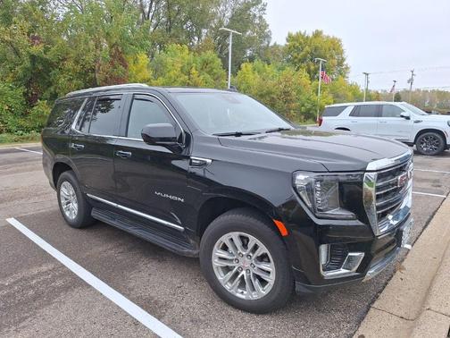 2024 GMC Yukon SLT