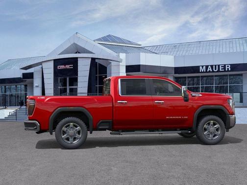 2026 GMC Sierra 3500 SLT