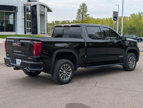 Onyx Black 2021 GMC Sierra 1500 AT4