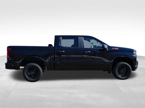 Black 2020 Chevrolet Silverado 1500 Custom Trail Boss