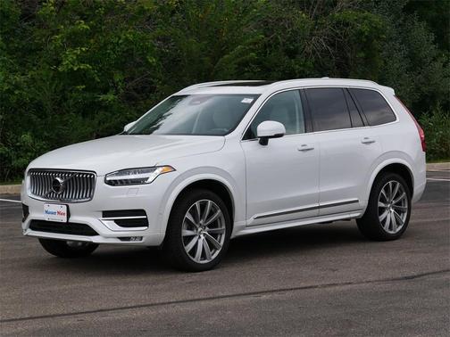 2023 Volvo XC90 B6 Plus 6-Seater