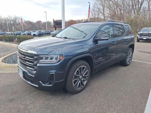 2020 GMC Acadia AT4