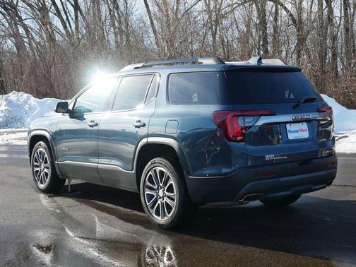 2020 GMC Acadia AT4