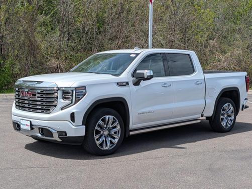 White Frost Tri-Coat 2024 GMC Sierra 1500 Denali