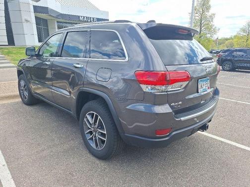 Granite Crystal Clearcoat Metallic 2019 Jeep Grand Cherokee Limited