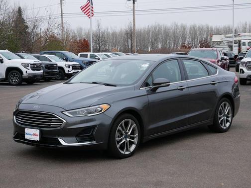 2020 Ford Fusion SEL