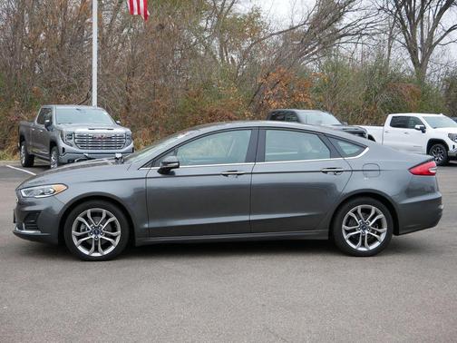 2020 Ford Fusion SEL