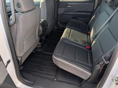 2026 GMC Sierra EV Elevation