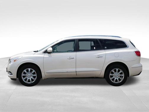White Diamond Clearcoat 2014 Buick Enclave Leather