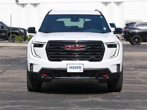 2024 GMC Acadia AT4