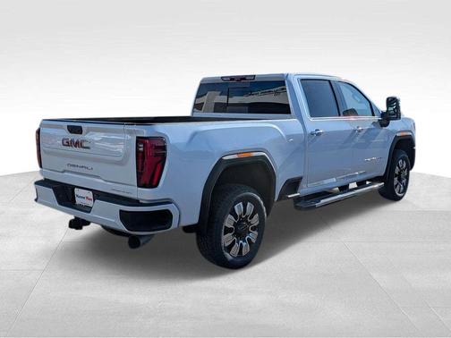 2026 GMC Sierra 3500 Denali