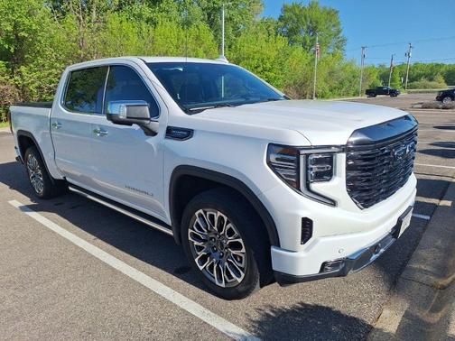White Frost Tri-Coat 2023 GMC Sierra 1500 Denali Ultimate