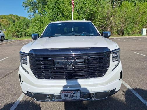 White Frost Tri-Coat 2023 GMC Sierra 1500 Denali Ultimate