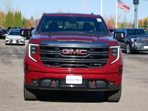 2022 GMC Sierra 1500 AT4