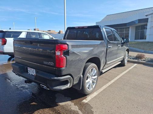 Black 2025 Chevrolet Silverado 1500 High Country