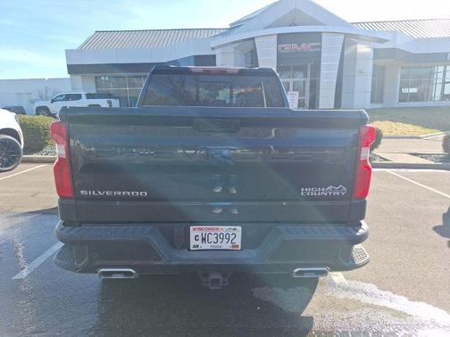 Black 2025 Chevrolet Silverado 1500 High Country