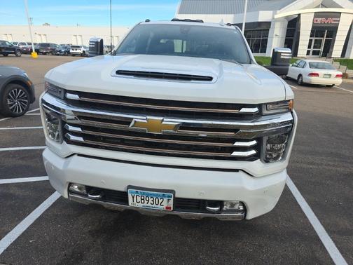 2023 Chevrolet Silverado 3500 High Country