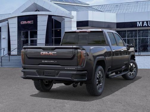 2025 GMC Sierra 3500 Denali