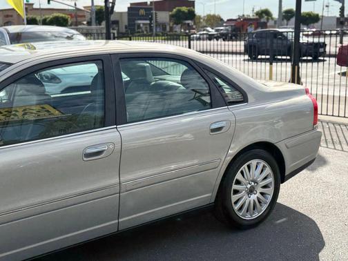 2004 Volvo S80 2.9