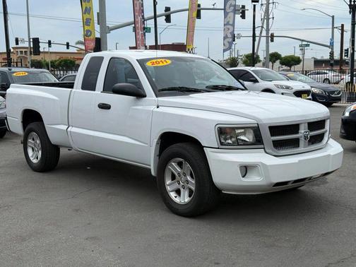2011 Dodge Dakota Big Horn/Lone Star