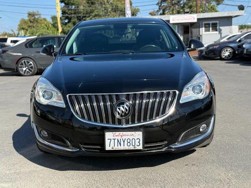 2017 Buick Regal Turbo Sport Touring