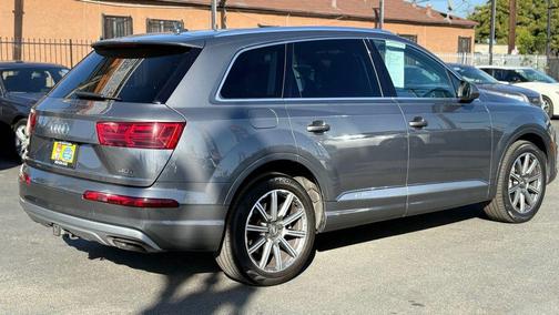 2017 Audi Q7 3.0T Premium