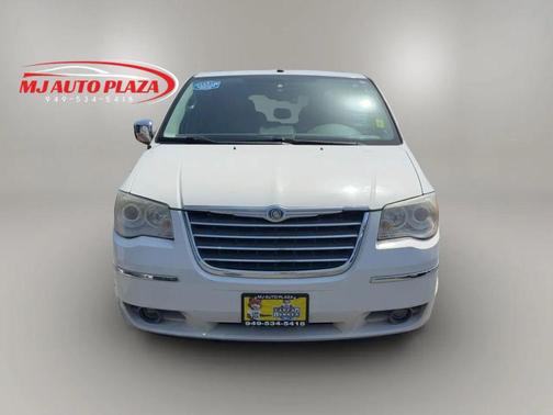 Stone White Clearcoat 2008 Chrysler Town & Country Limited