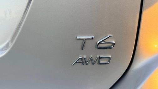 2014 Volvo XC60 T6 Premier Plus