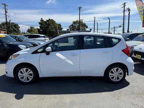 2017 Nissan Versa Note SV
