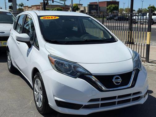 2017 Nissan Versa Note SV