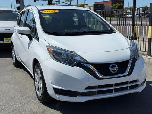 2017 Nissan Versa Note SV