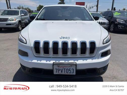 2016 Jeep Cherokee Sport