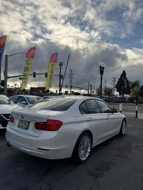 2012 BMW 328 328i Sedan 4D