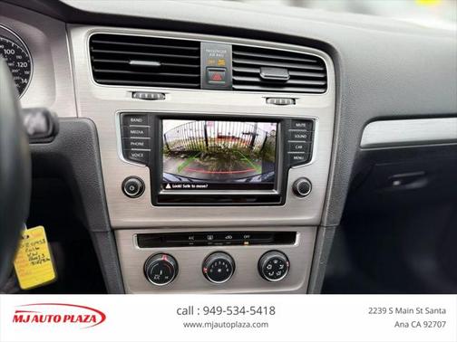 2016 Volkswagen Golf TSI S 4-Door