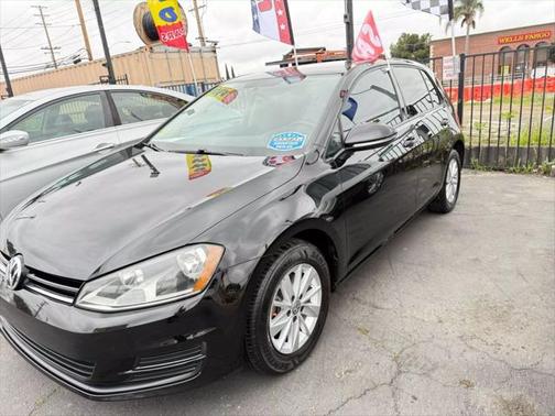 2016 Volkswagen Golf TSI S 4-Door