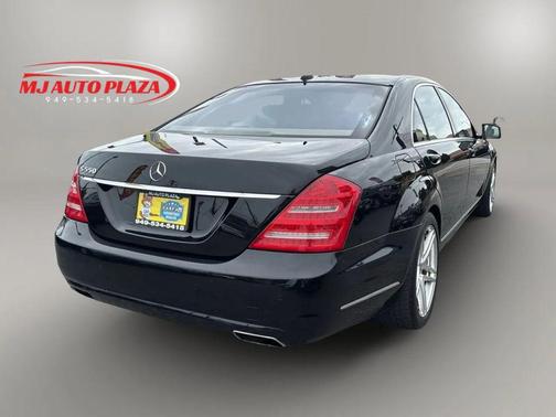Black 2013 Mercedes-Benz S-Class S 550 Sedan 4D