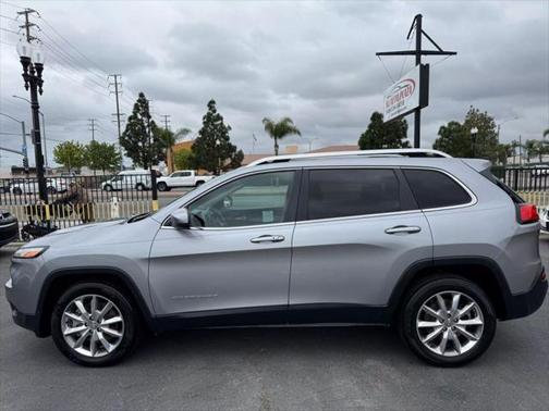 2014 Jeep Cherokee Sport