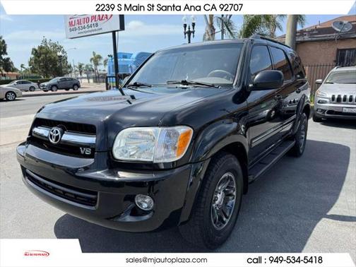 2005 Toyota Sequoia SR5