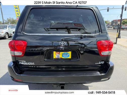 2005 Toyota Sequoia SR5