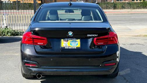 2016 BMW 320 i