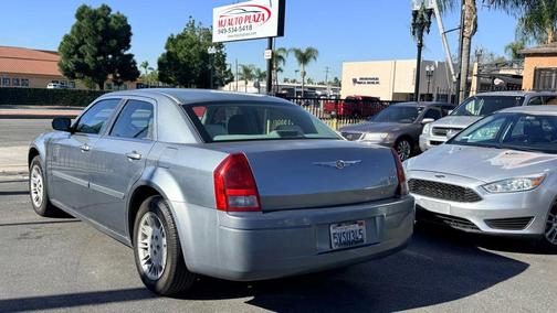 2006 Chrysler 300 Base