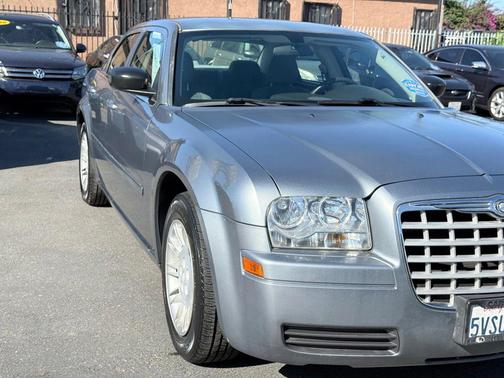 2006 Chrysler 300 Base