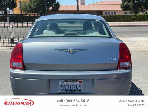2006 Chrysler 300 Base