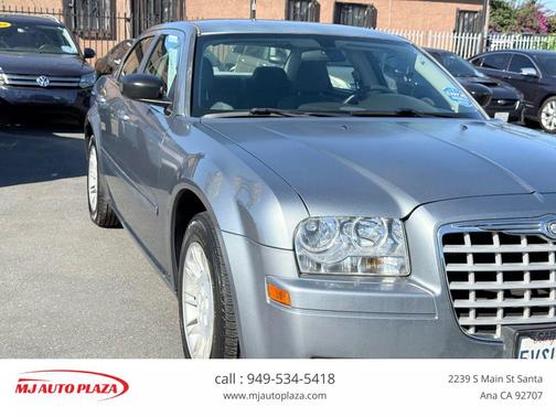 2006 Chrysler 300 Base