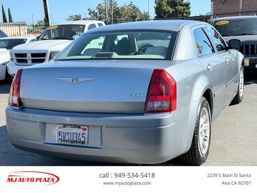 2006 Chrysler 300 Base